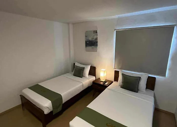 Hotel Wjv Mia Maribago 2*